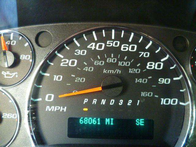 GMC Savana Cargo 2012 photo 9